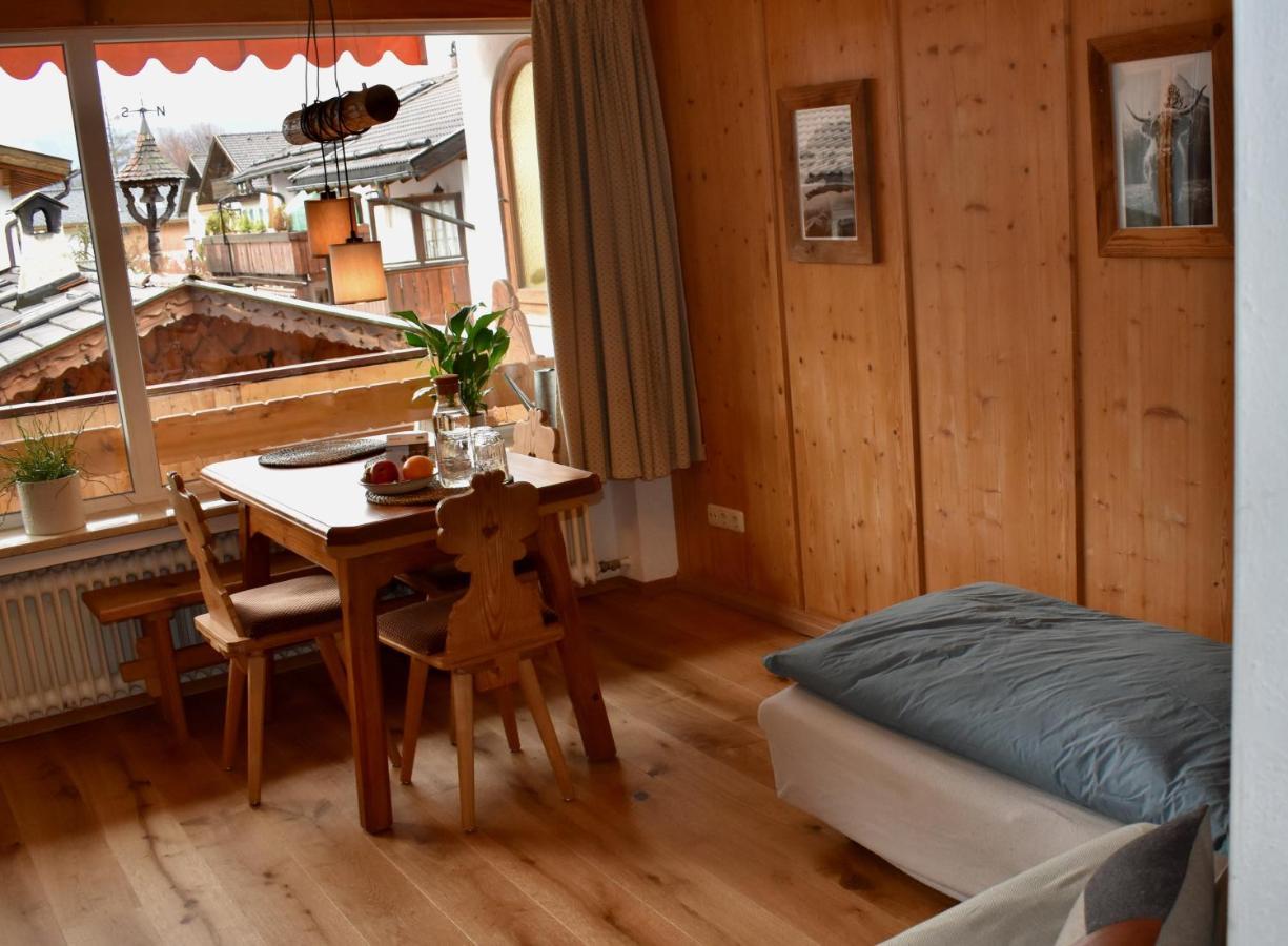 Apartment Pfanzelter การ์มิช-พาร์เทนเคียร์เชน ภายนอก รูปภาพ