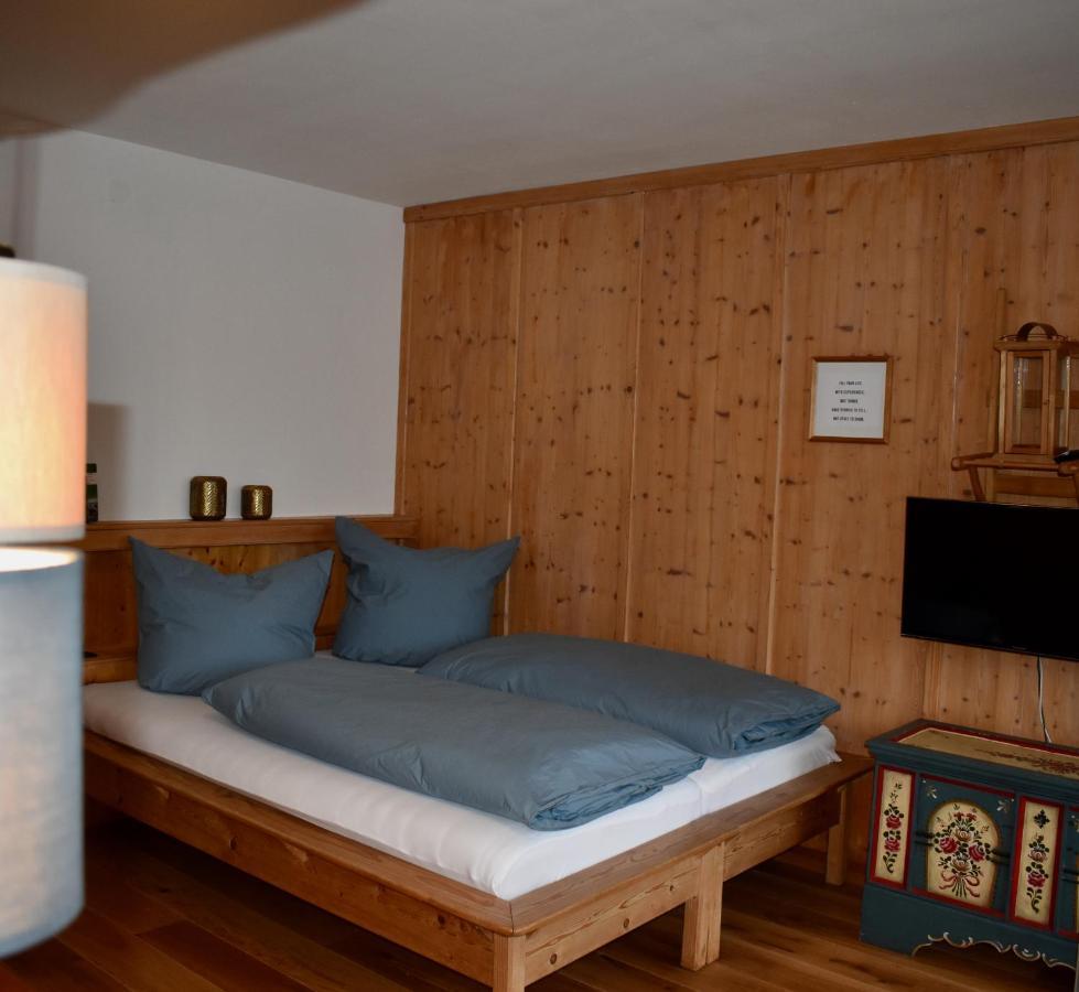 Apartment Pfanzelter การ์มิช-พาร์เทนเคียร์เชน ภายนอก รูปภาพ