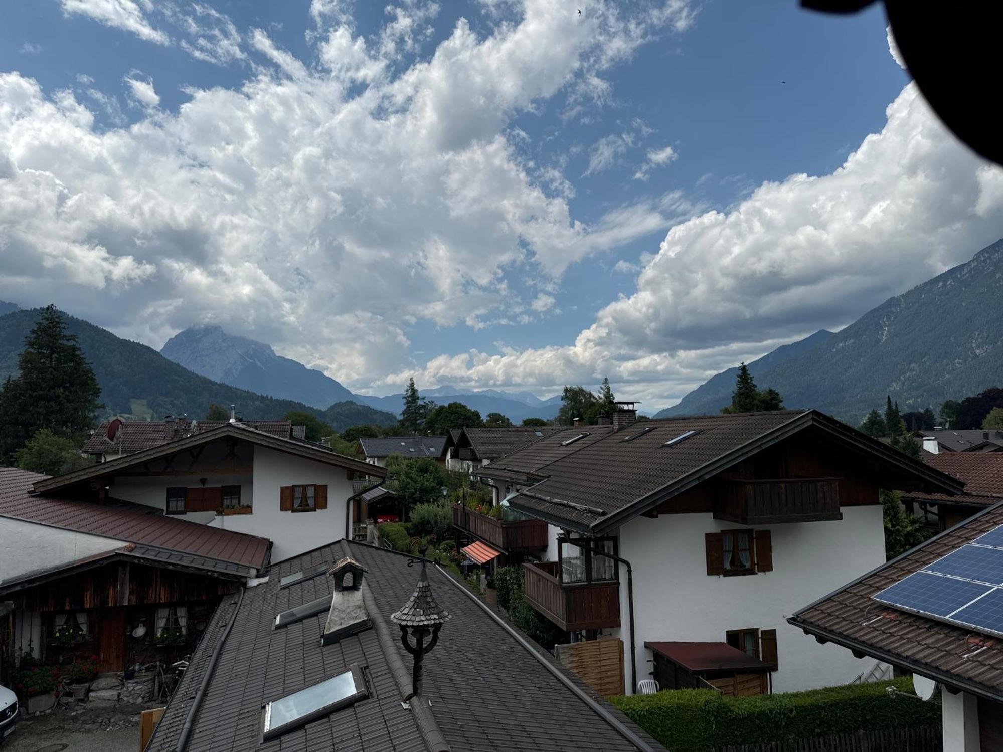 Apartment Pfanzelter การ์มิช-พาร์เทนเคียร์เชน ภายนอก รูปภาพ